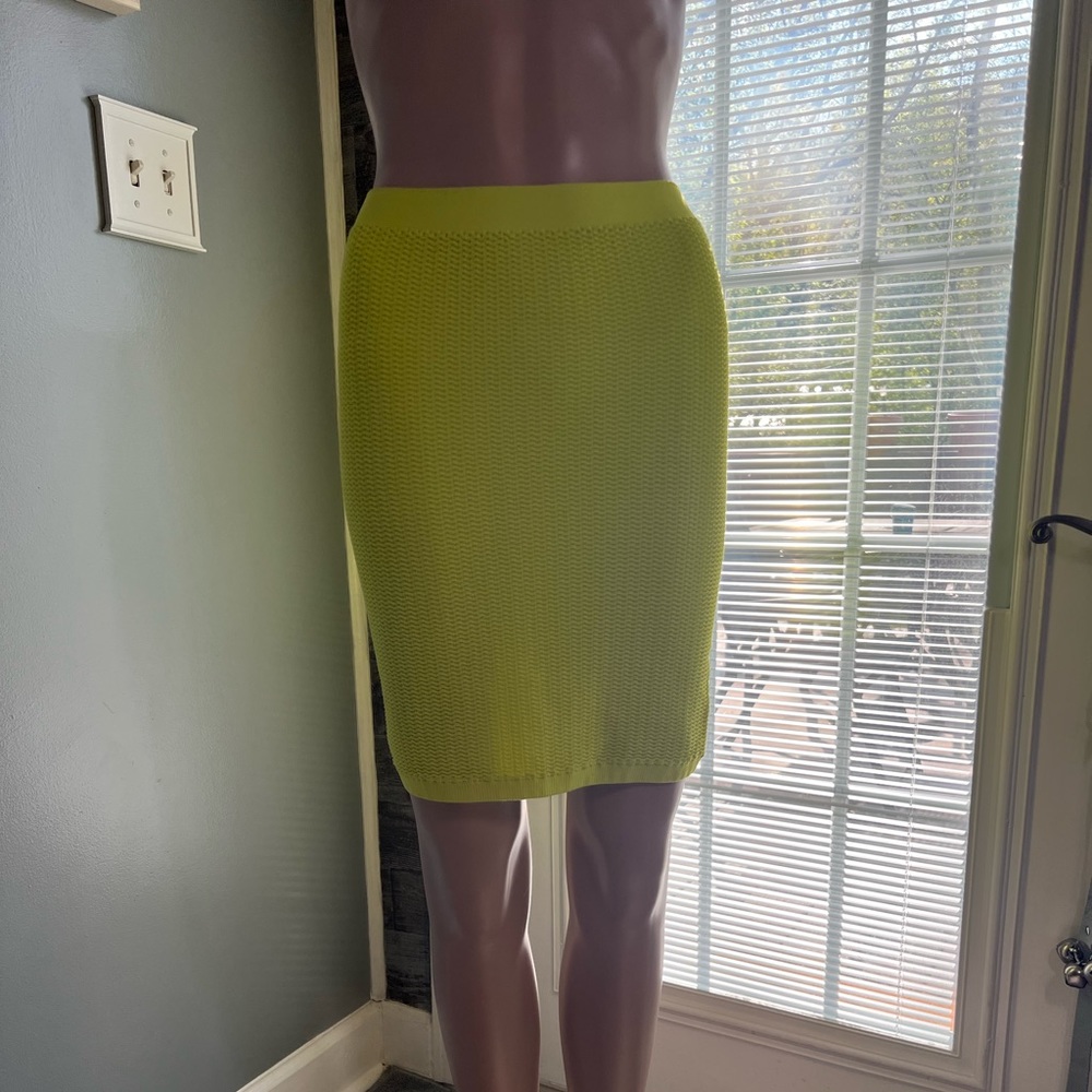 Arden B‎ Skirt SZ M/L NWT